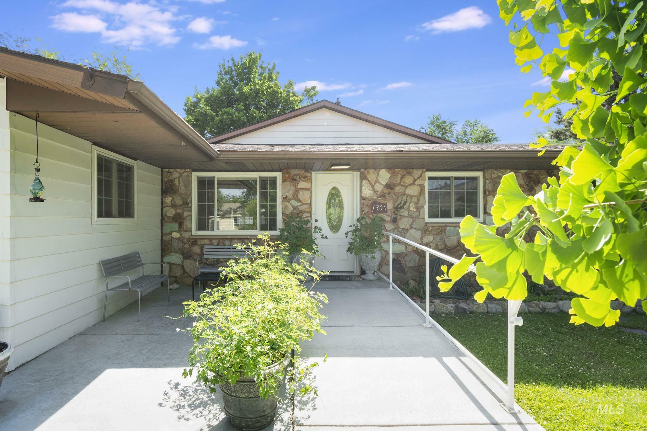 1300 N McKinney Ln  Boise ID 83704 photo