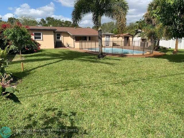 Property Photo:  4840 NW 10th Ter  FL 33309 