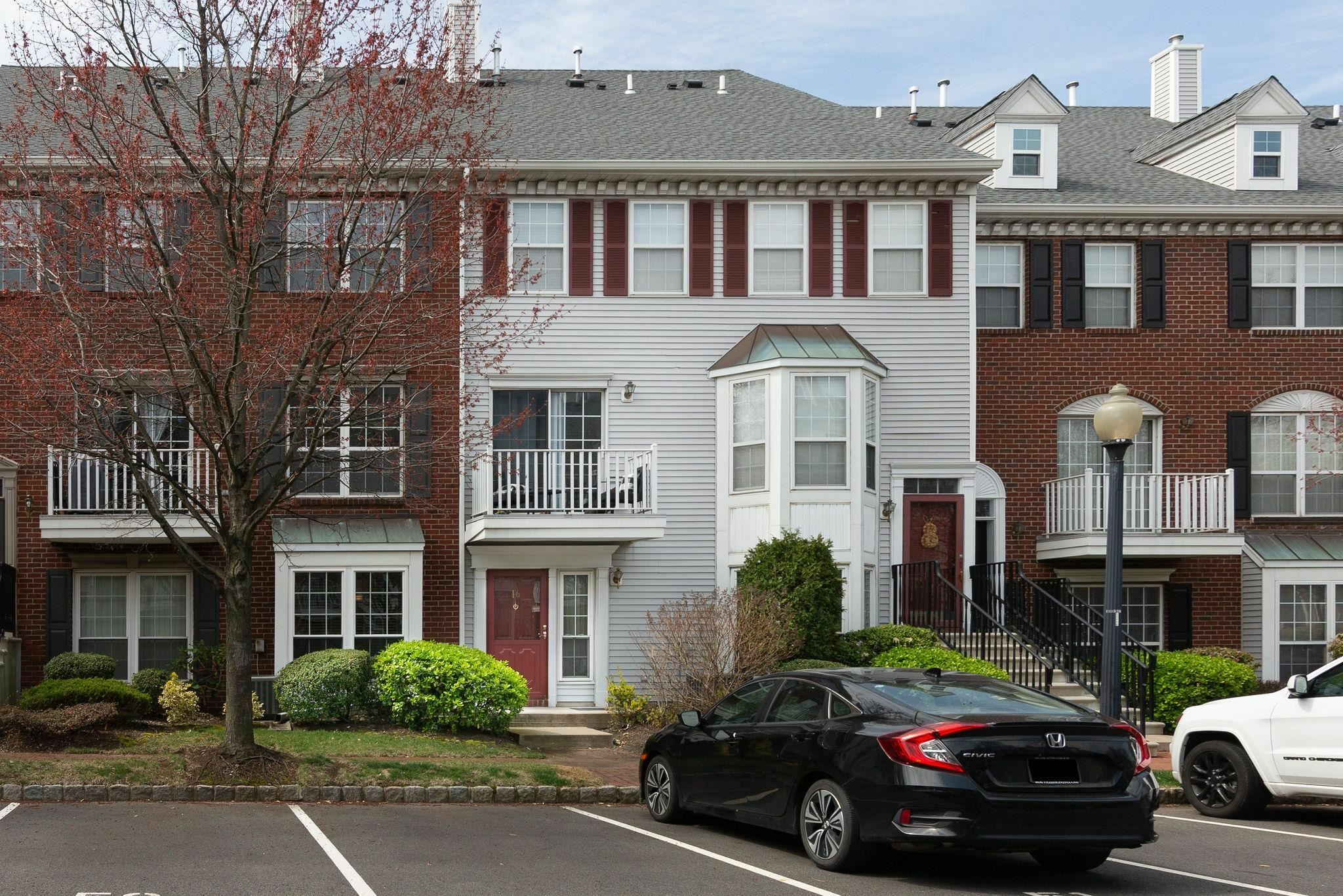 Property Photo: 16 Buttonwood St NJ 07305