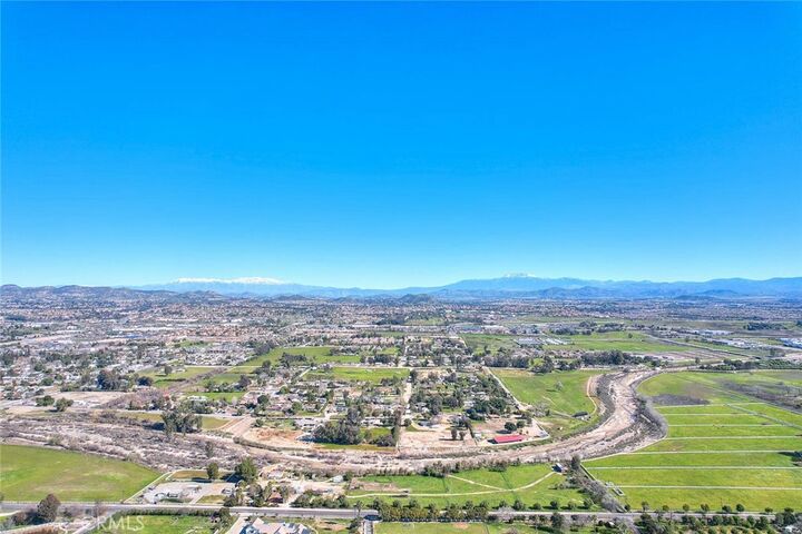 Property Photo:  0 Hawthorn  CA 92562 