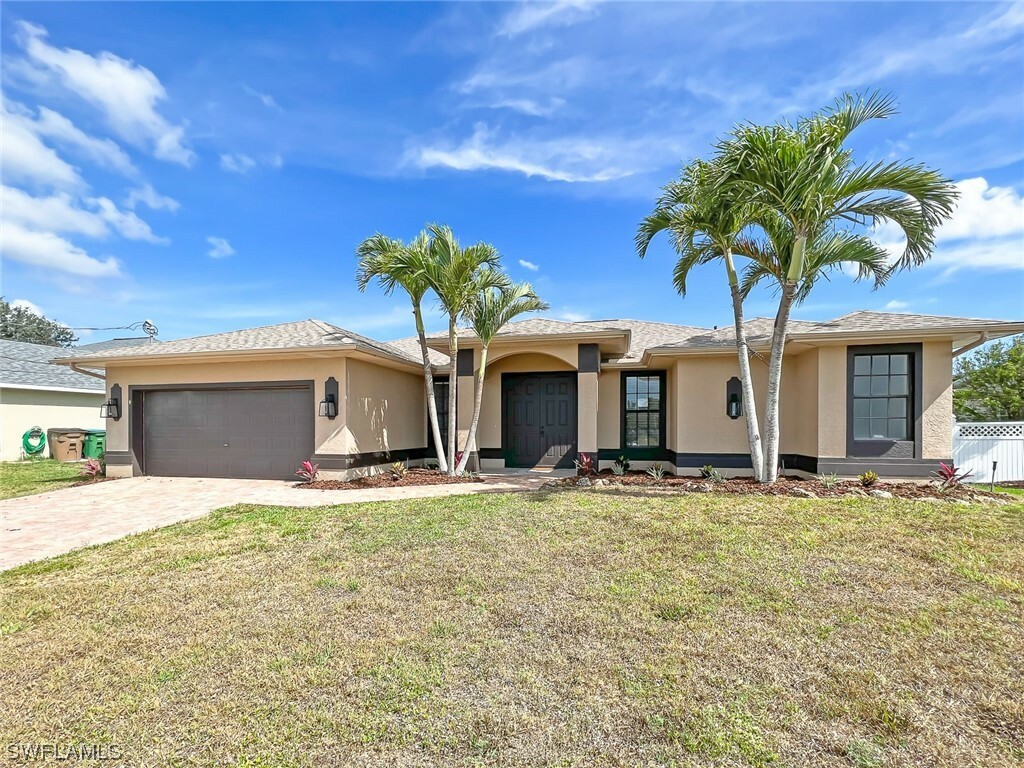 Property Photo:  2119 SW 26th Terrace  FL 33914 