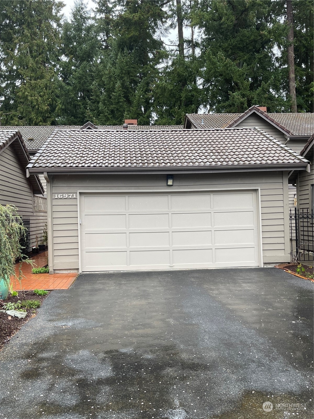 16971 65th Lane NE  Kenmore WA 98028 photo