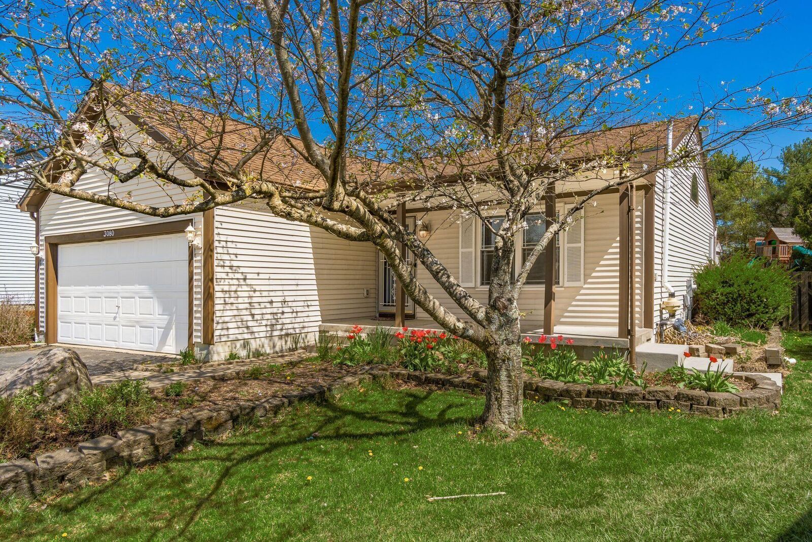 Property Photo:  3080 Grand Haven Drive  OH 43147 