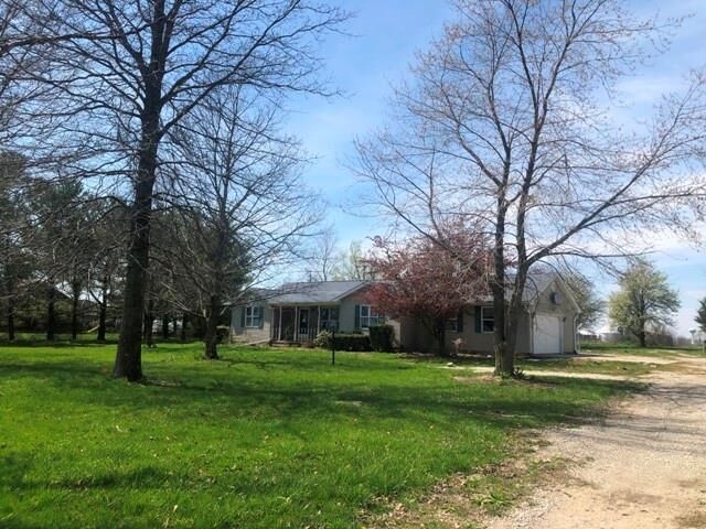 Property Photo:  4573 Lerna Road   61938 
