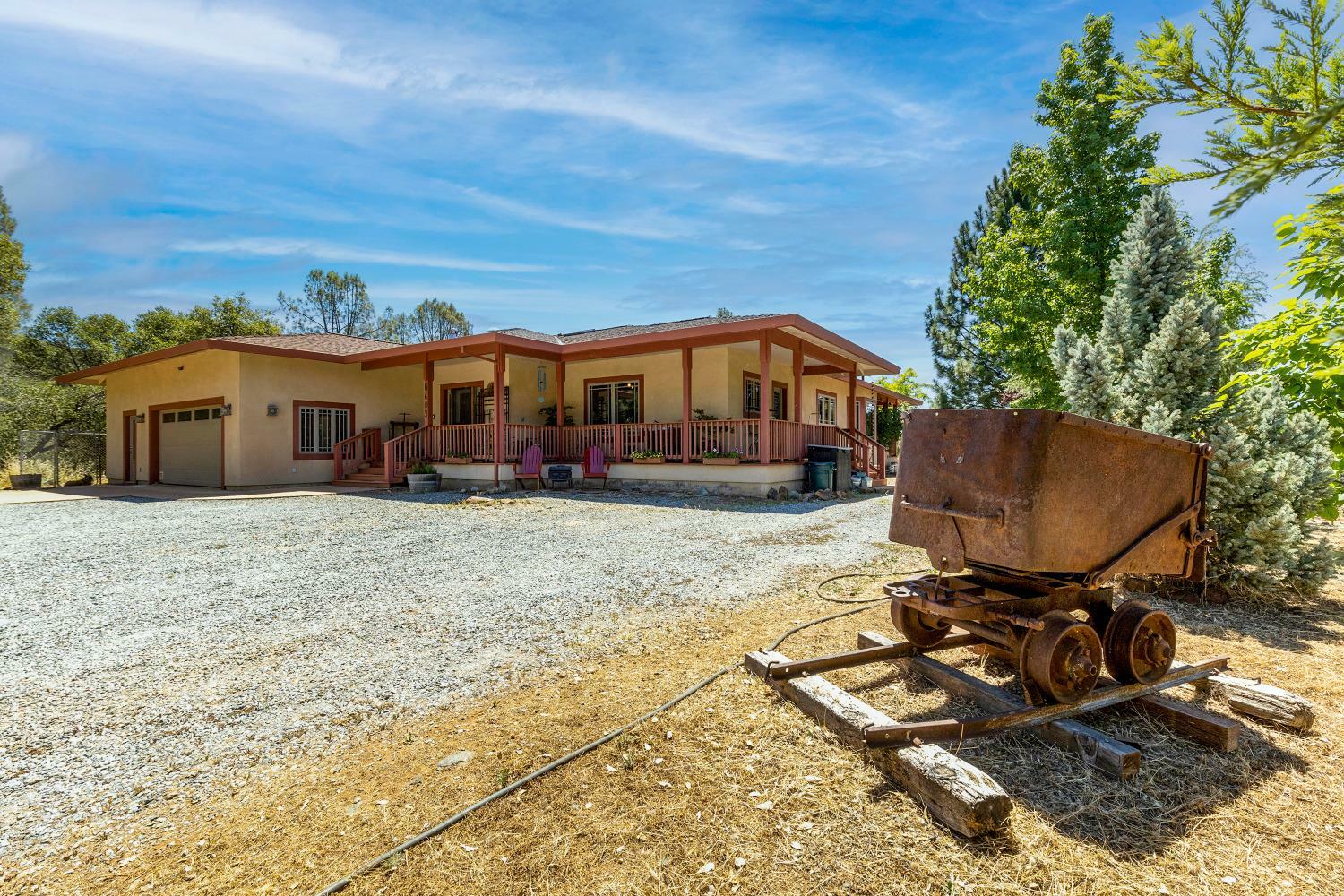 Property Photo: 5603 Gold Mountain Road CA 95246