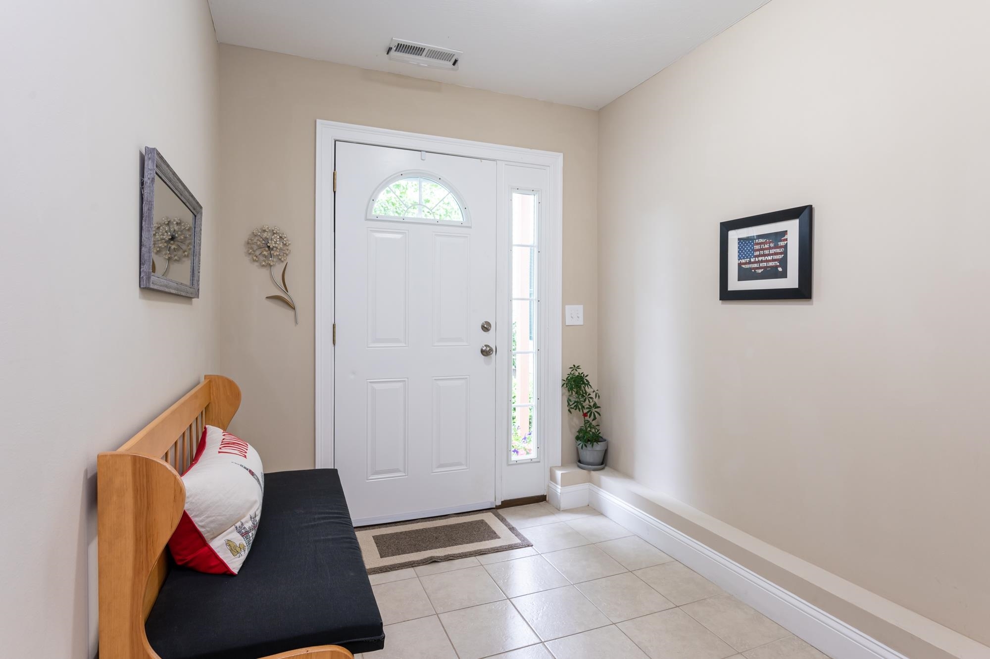Property Photo: 7 Cascade Circle NH 03054