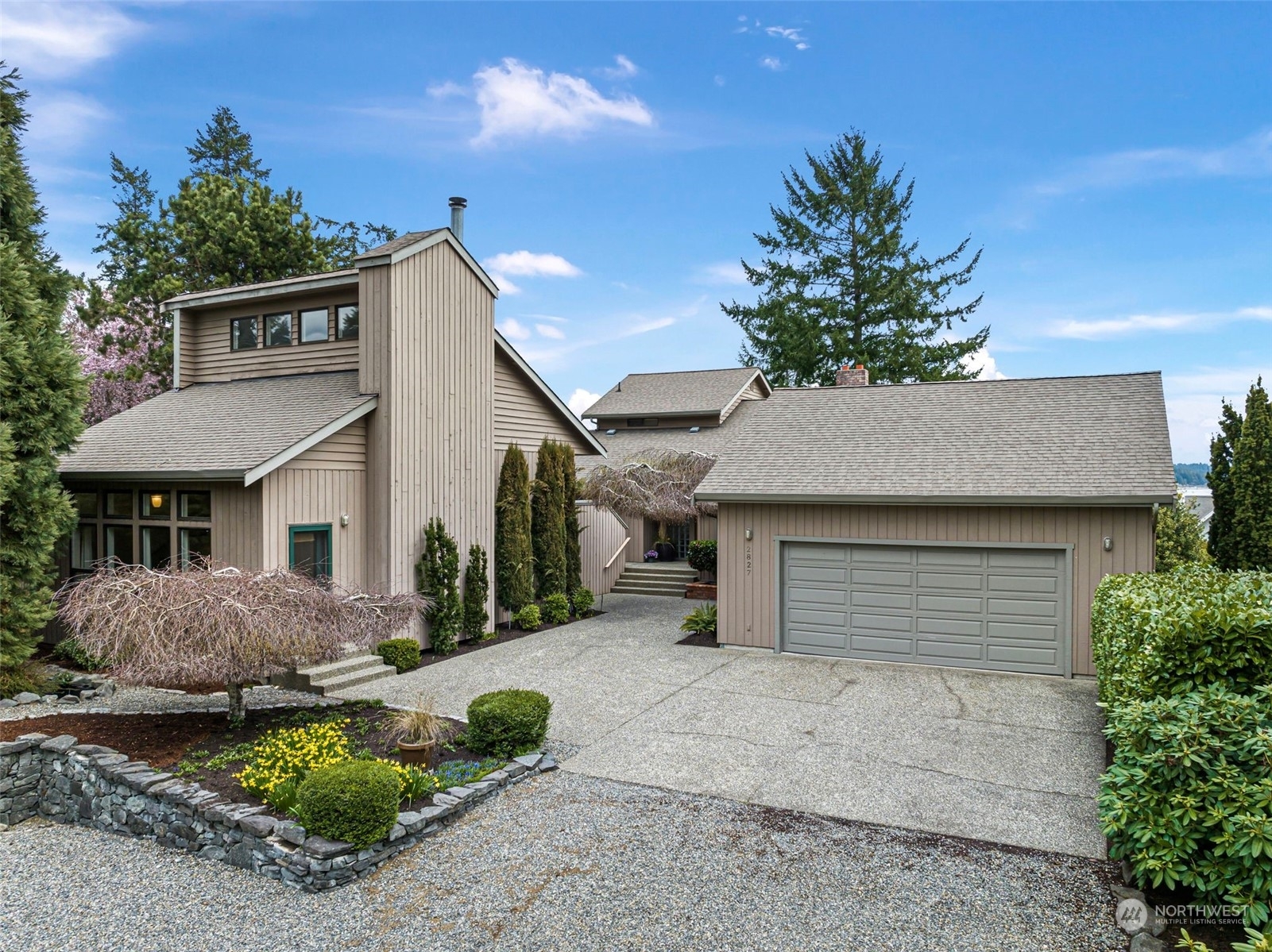 Property Photo:  2827 Moorelands Drive NW  WA 98335 