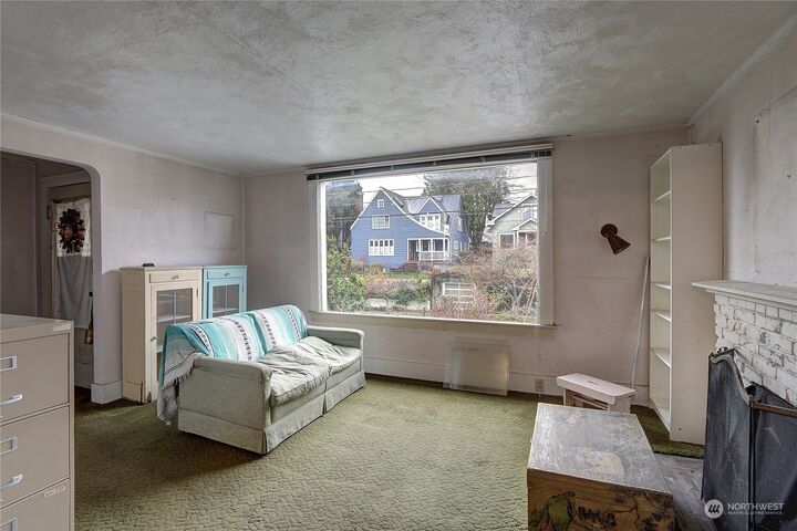 Property Photo:  147 NE 51st Street  WA 98105 