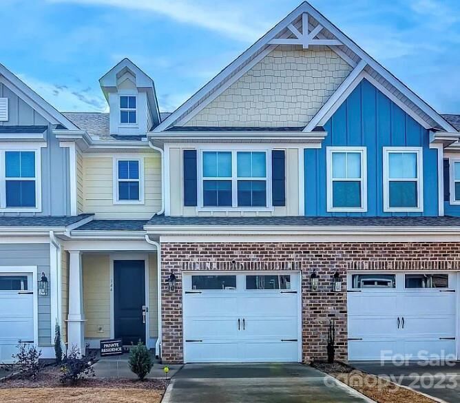 Property Photo:  344 Stirrup Court  SC 29651 