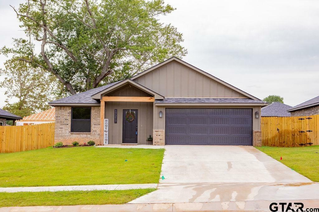 Property Photo:  17217 Crossing Circle  TX 75771 