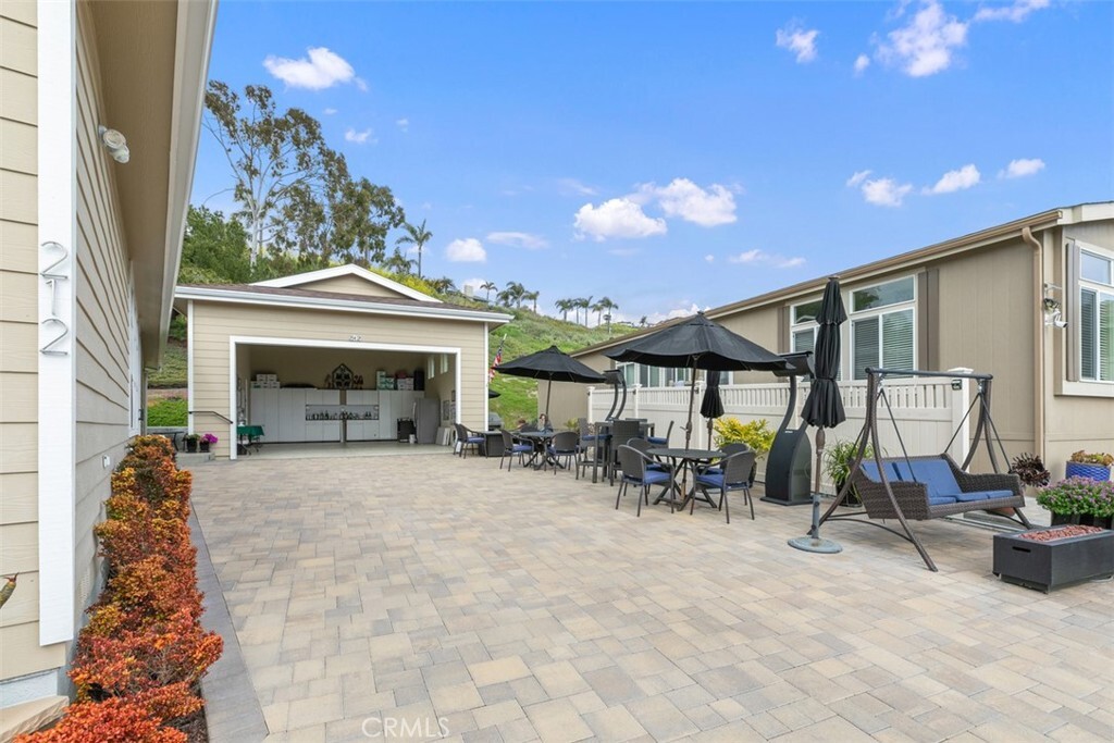 Property Photo:  212 Mira Adelante  CA 92673 