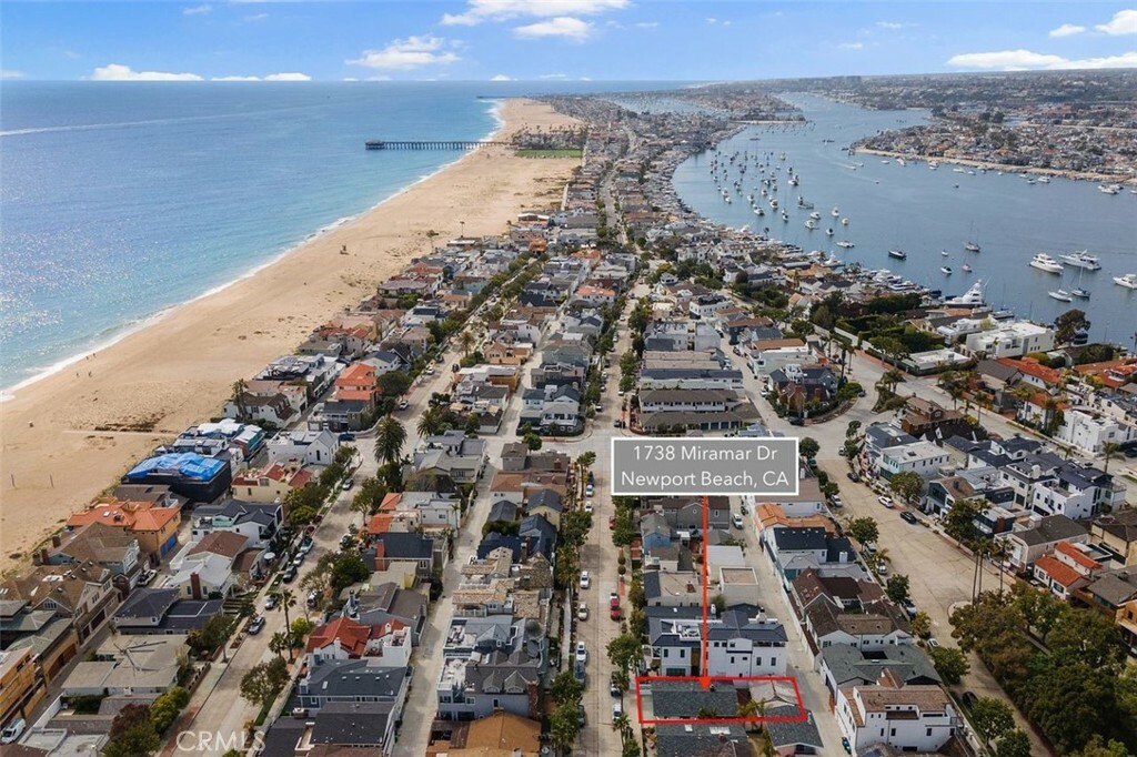 Property Photo: 1738 Miramar Drive CA 92661
