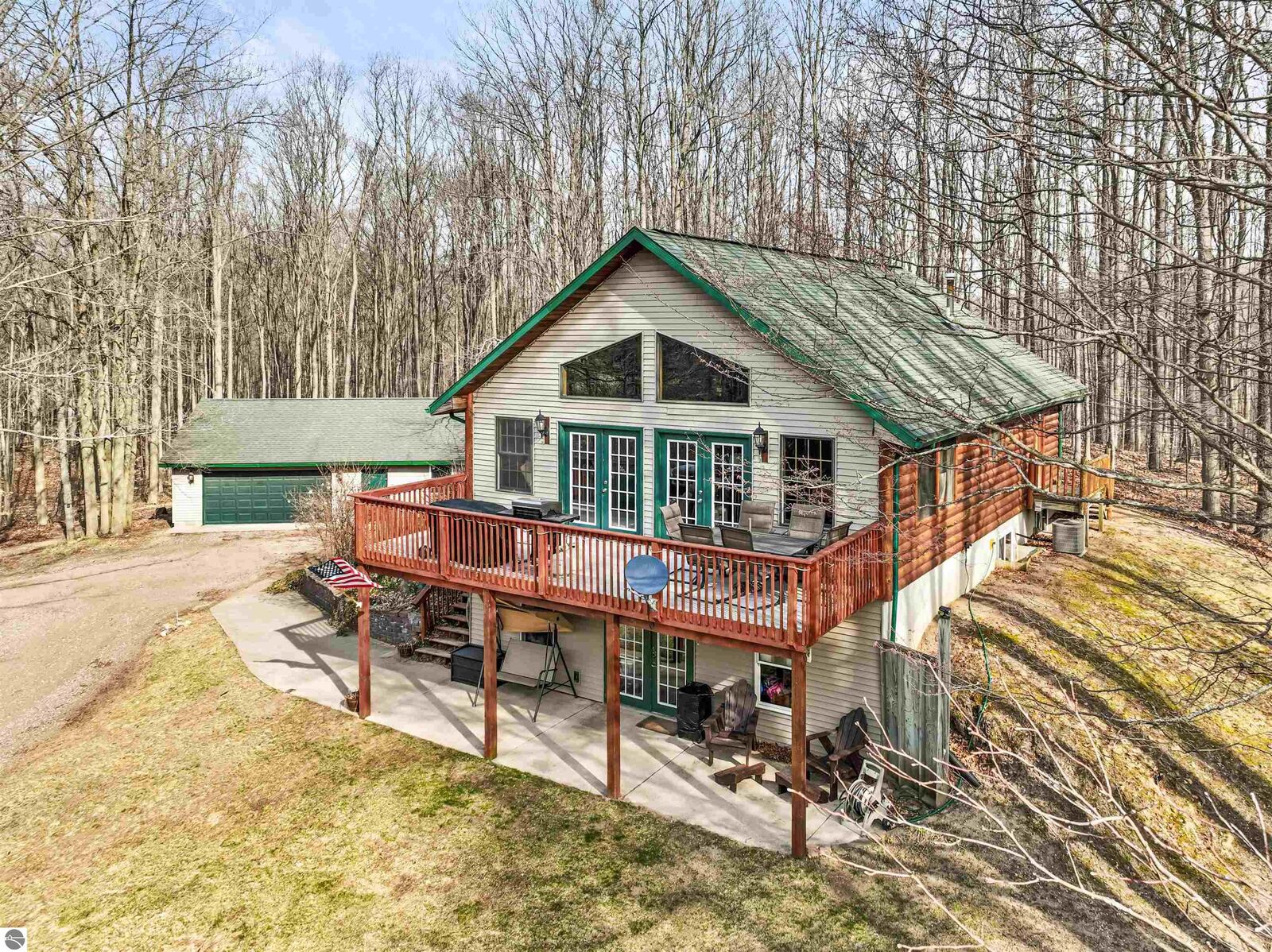 Property Photo:  102 Karen Drive  MI 49618 