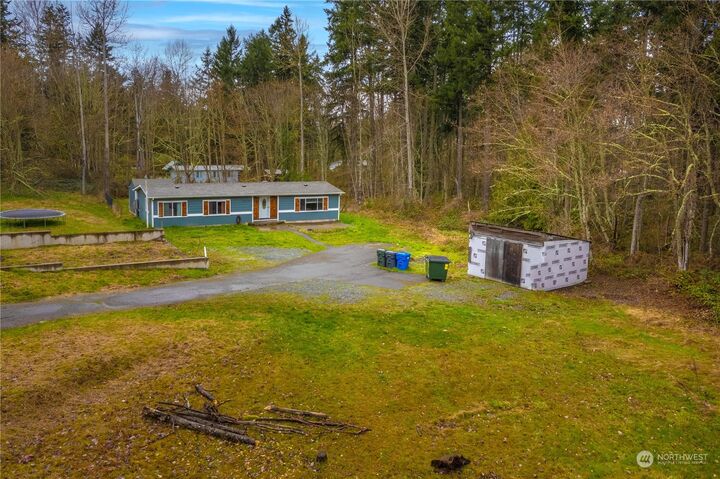 Property Photo: 36706 Meridian E WA 98328