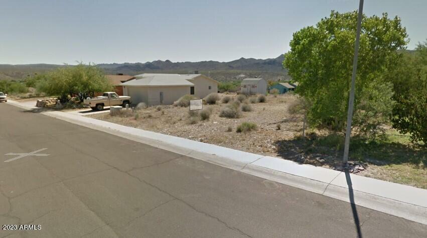 Property Photo:  517 W Greenwich Road  AZ 85137 