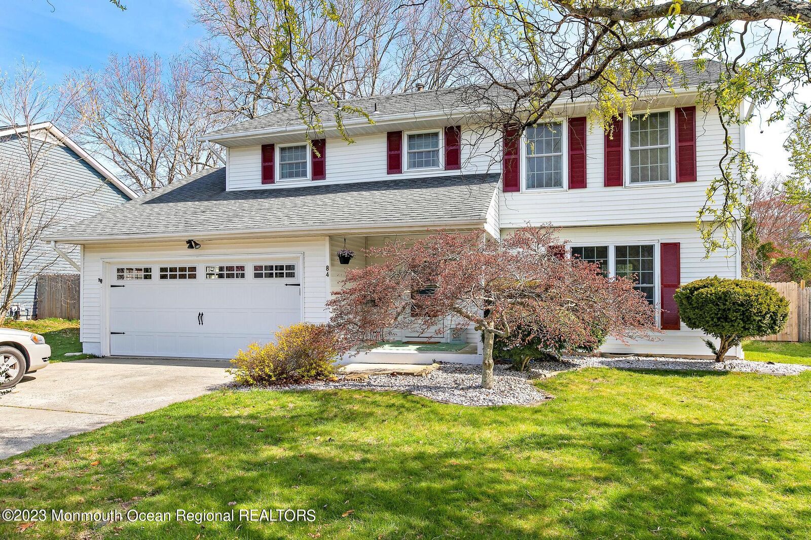 Property Photo:  84 Hollybrook Drive  NJ 08087 