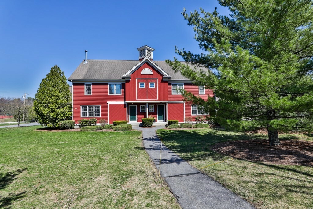 Property Photo:  35 Lancaster County Rd 11A  MA 01451 