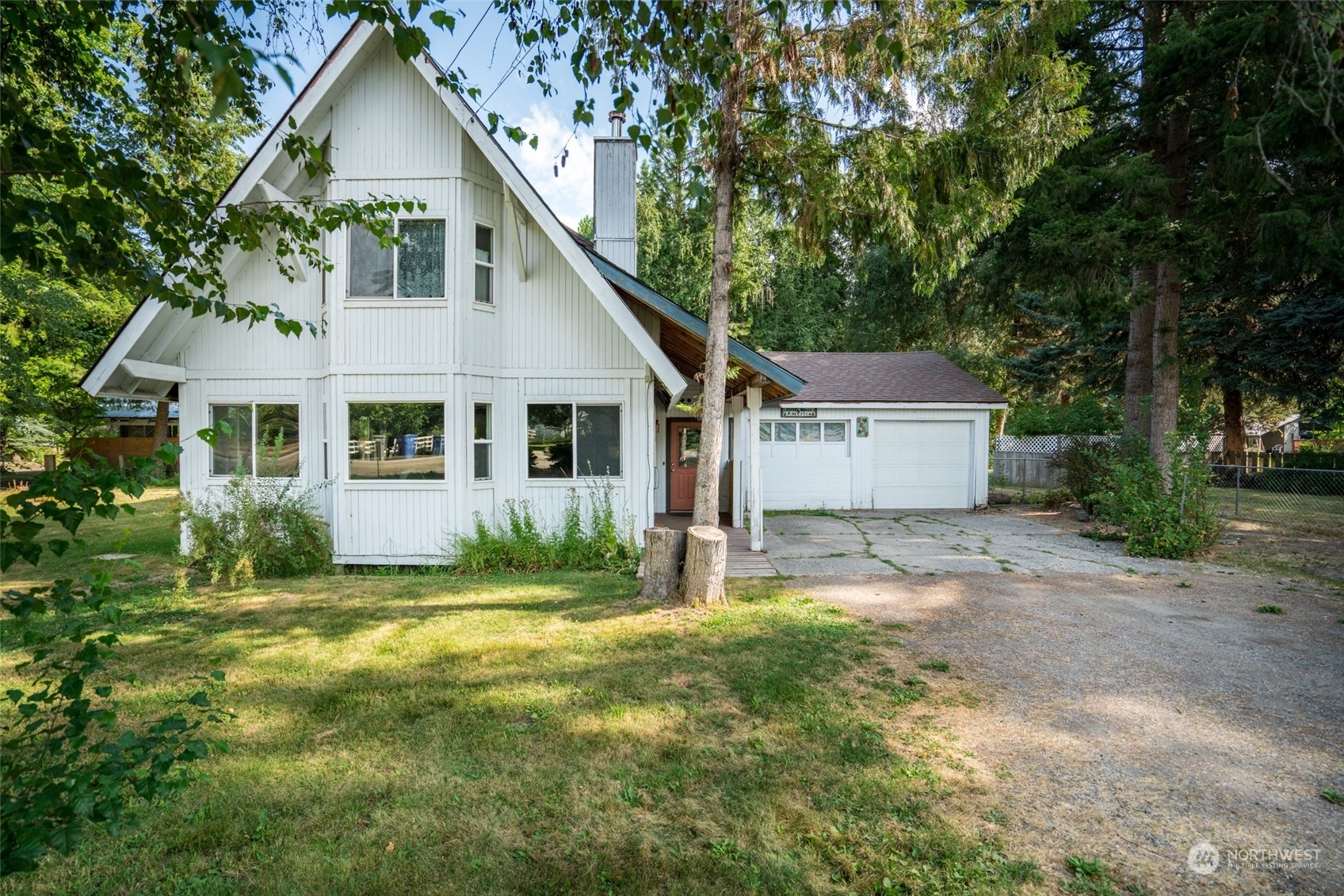 Property Photo:  9319 East Leavenworth Road  WA 98826 