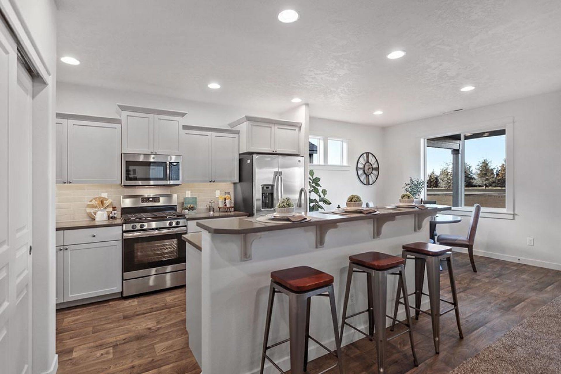 Property Photo: 8516 W Crystal Ct 2/4 Middleton WA 99224
