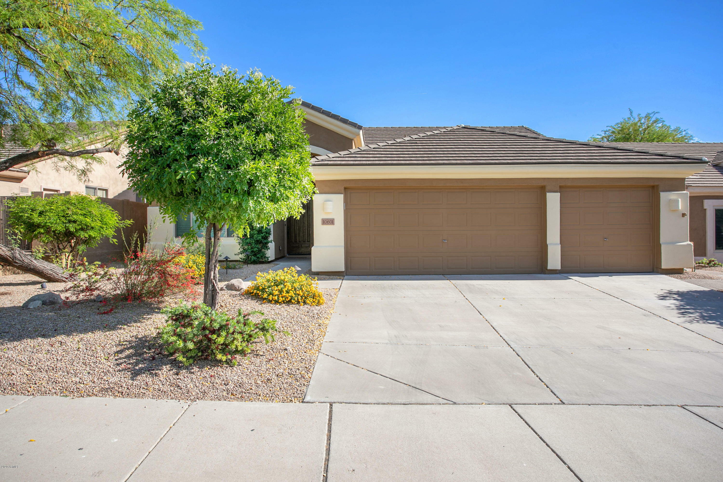 Property Photo:  10601 E Meadowhill Drive  AZ 85255 