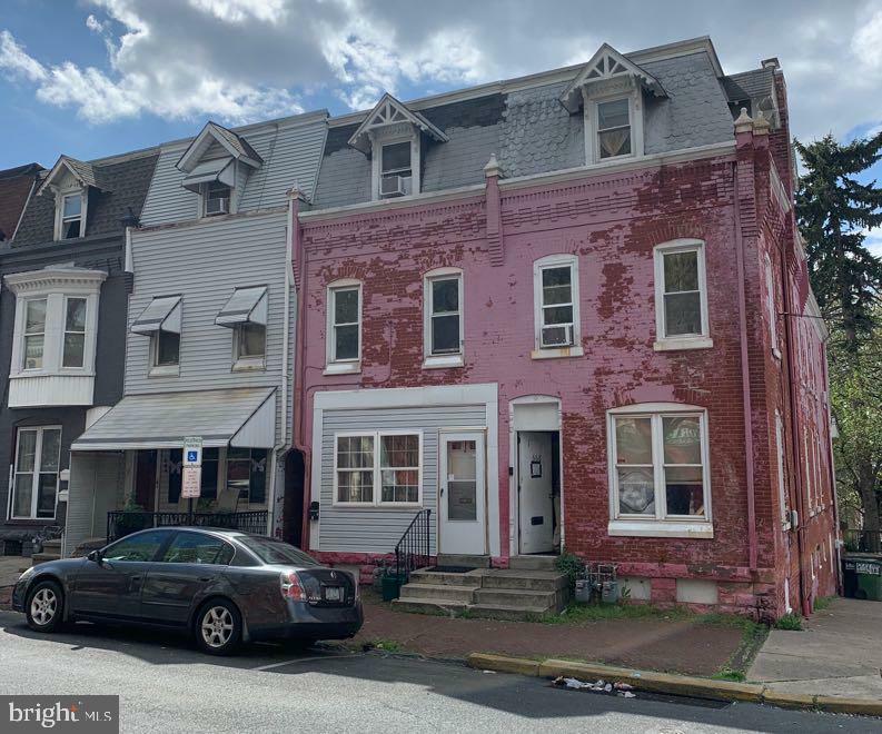 Property Photo: 666 &Amp 668 N 12th Street PA 19604