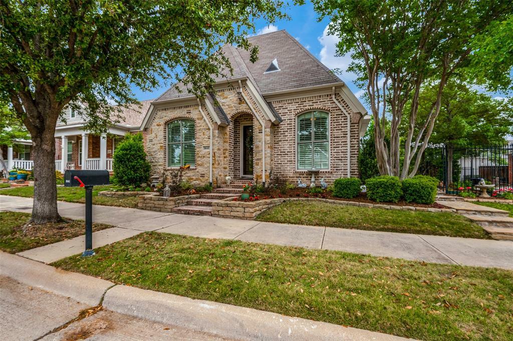 Property Photo: 8641 Nichols Way TX 76180