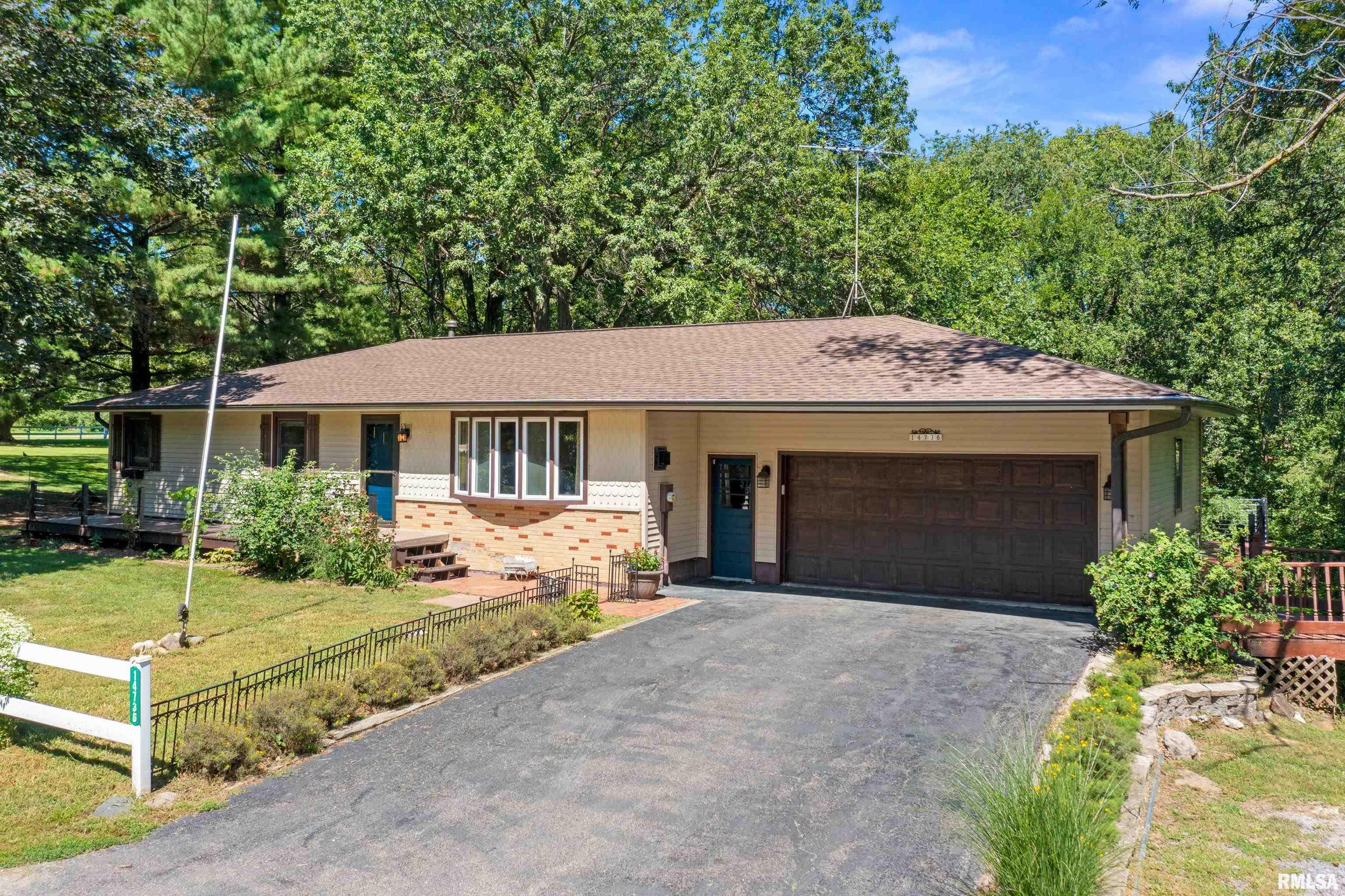 Property Photo: 14736 E Natchez Point IL 61520
