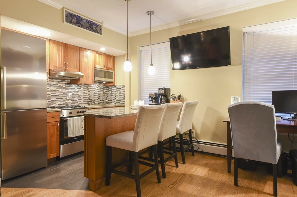 Property Photo: 47 Tileston St 6 MA 02113