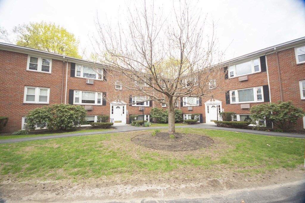 Property Photo: 462 Nahatan St C5 MA 02062