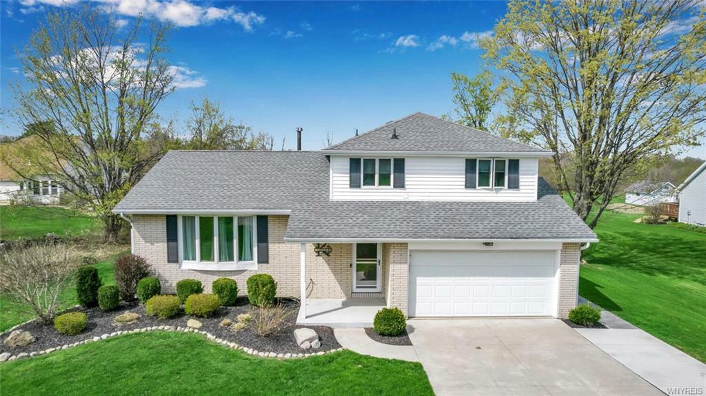 Property Photo: 31 Griffin Lane NY 14059