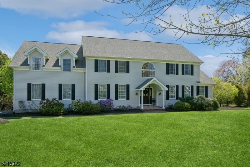 Property Photo: 15 Richmond Hill Dr NJ 07871