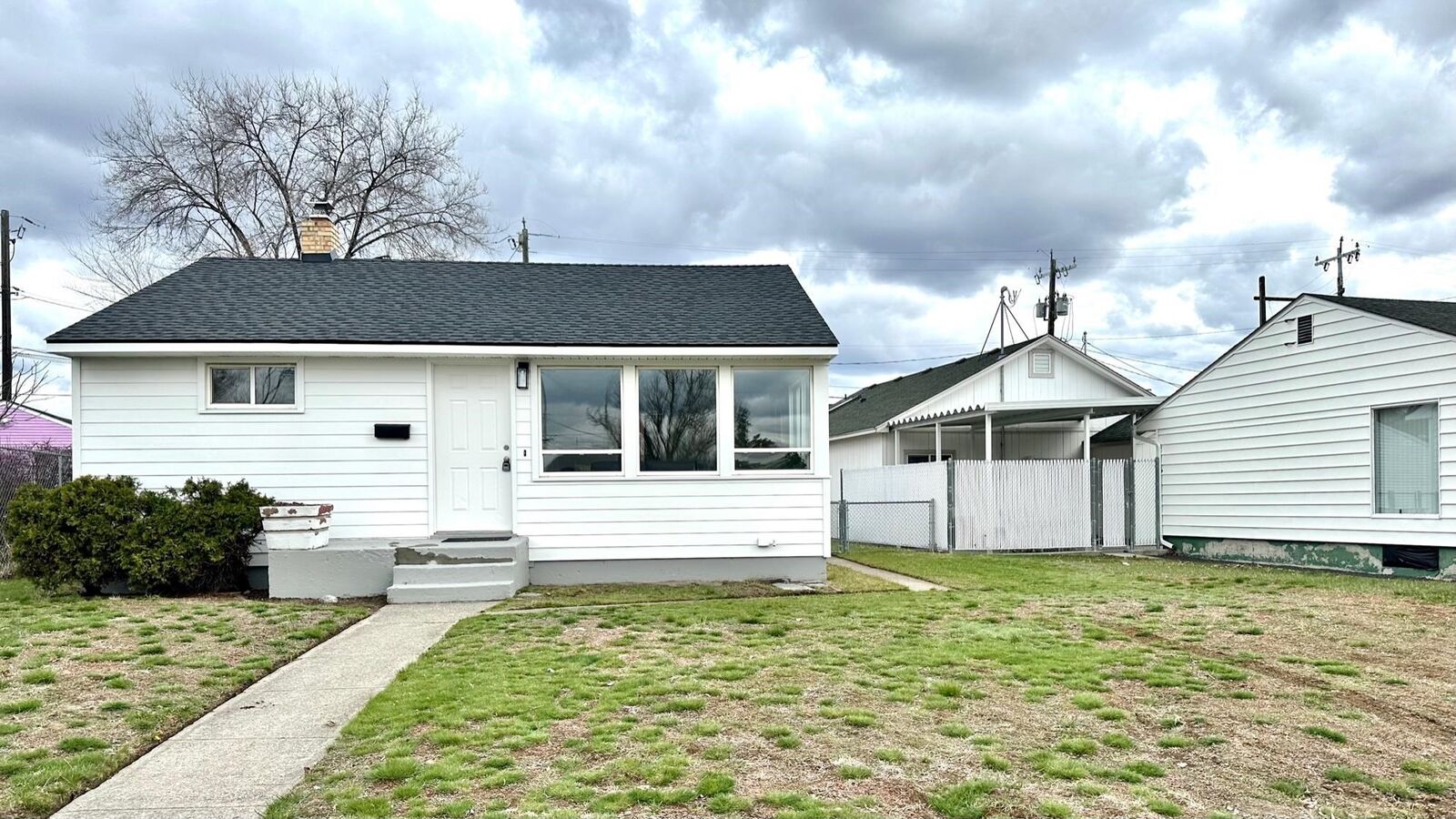 Property Photo:  4604 N Atlantic Dr  WA 99205 