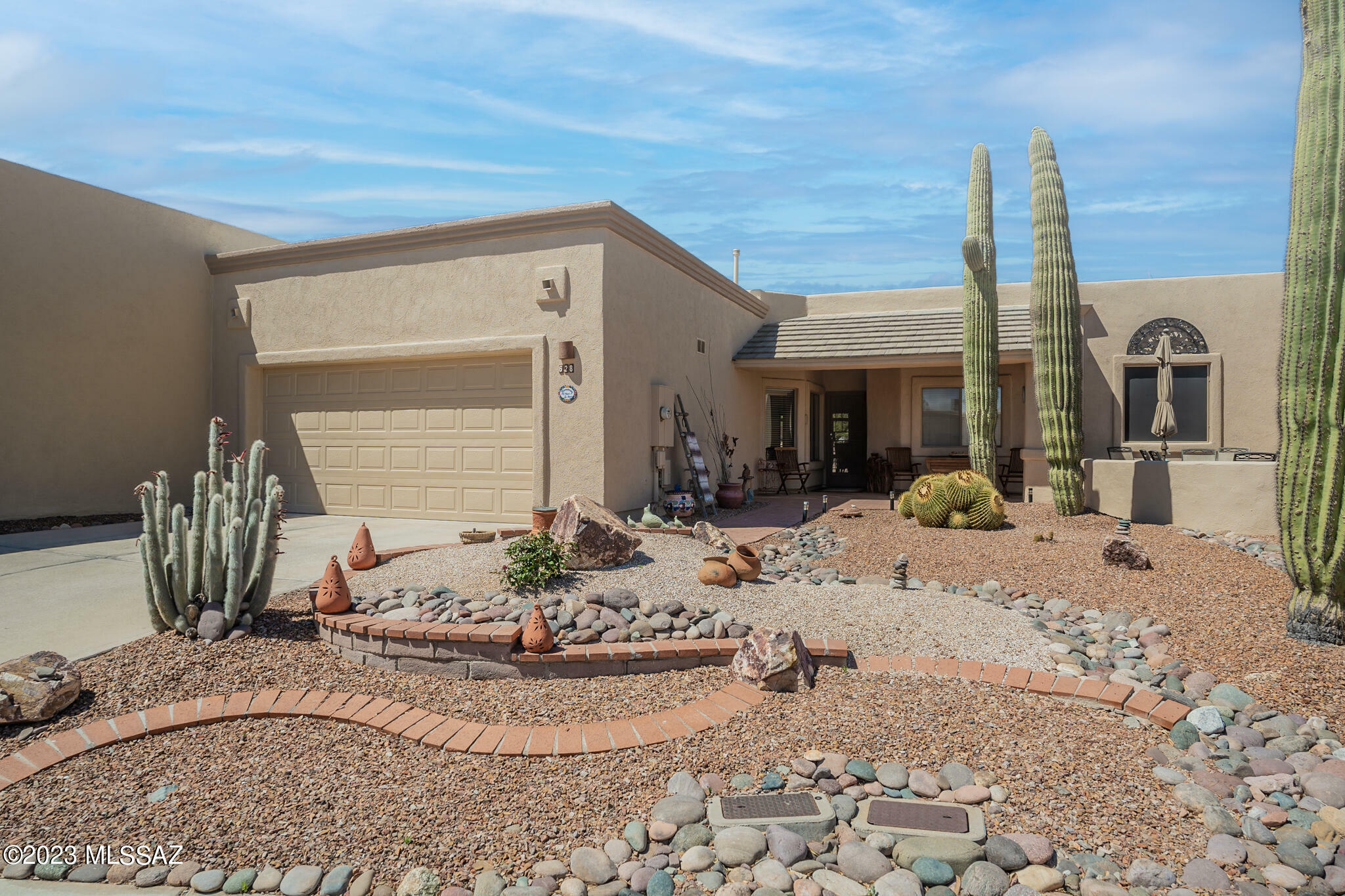 Property Photo: 628 W Crenshaw Lane AZ 85614