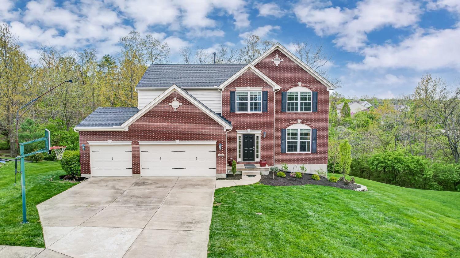 Property Photo: 1641 Hanover Ct OH 45013