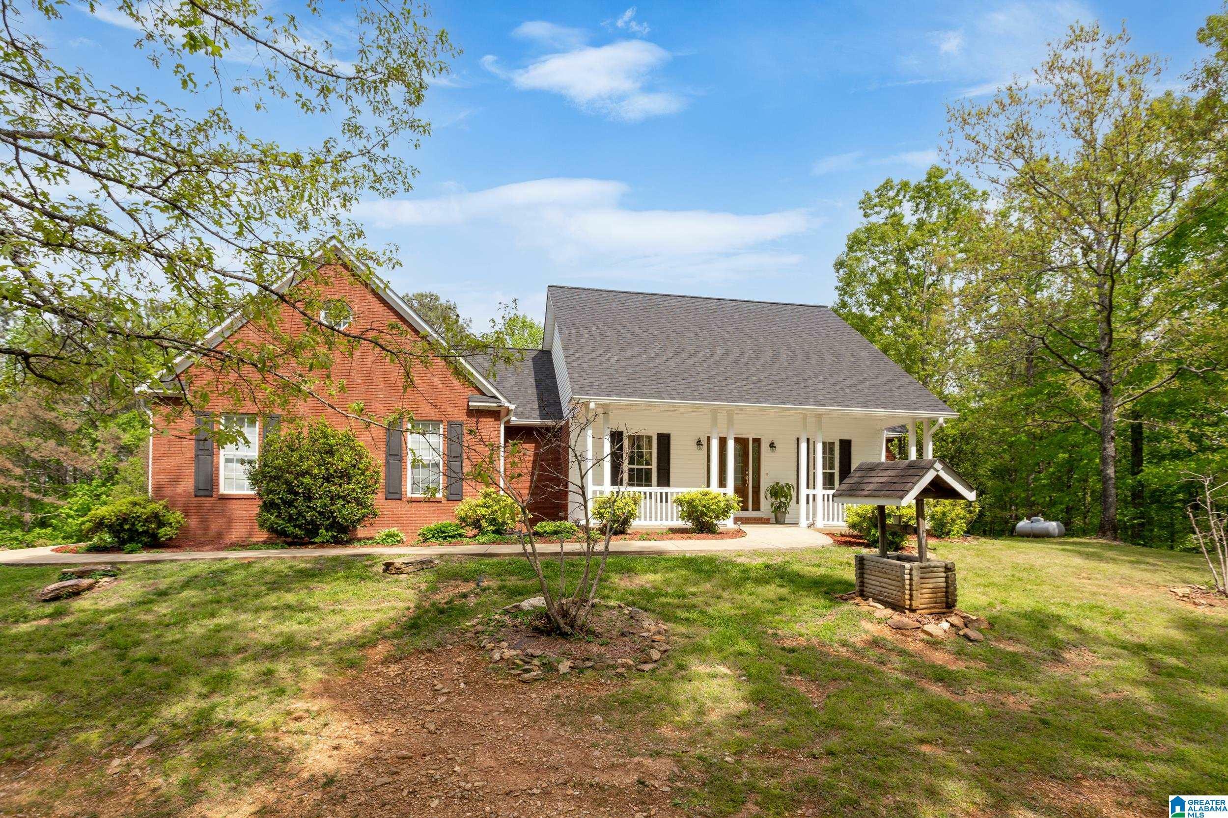 Property Photo:  74 County Road 177  AL 36264 