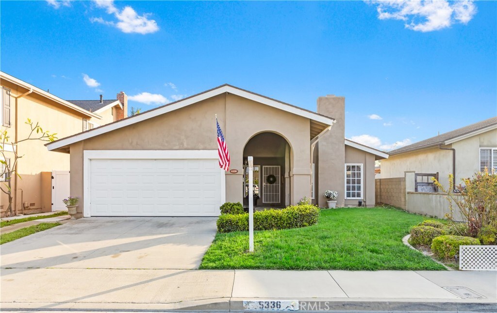 Property Photo: 5336 Horsham Avenue CA 92683