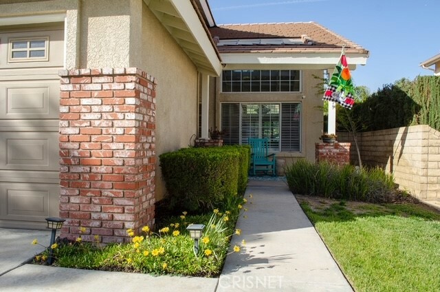 Property Photo:  28245 Foothill Road  CA 91384 