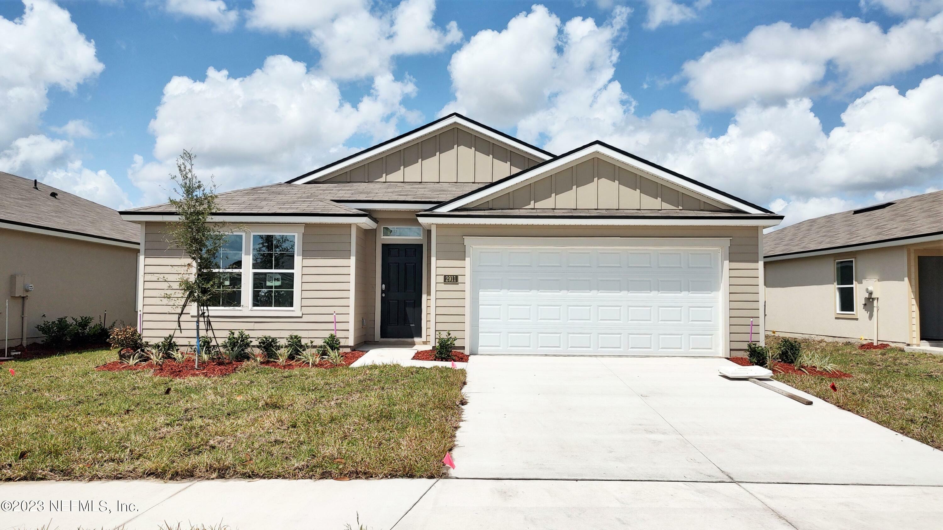 Property Photo:  2911 Duck Hollow Lane  FL 32043 