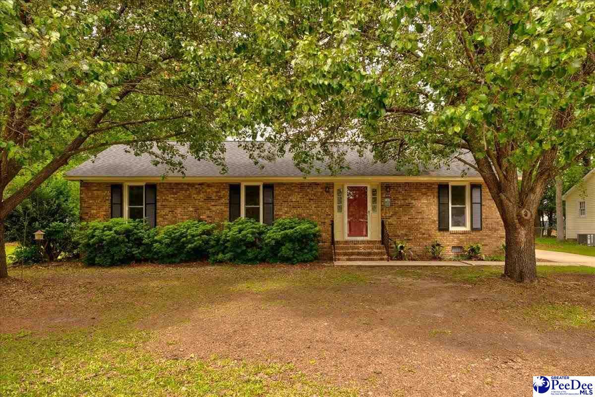 Property Photo: 409 Chatham Place SC 29501