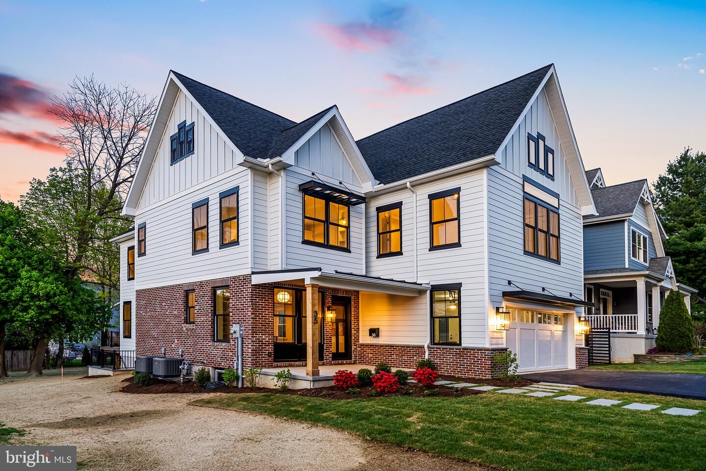 Property Photo:  35 West 7th Street  PA 19063 