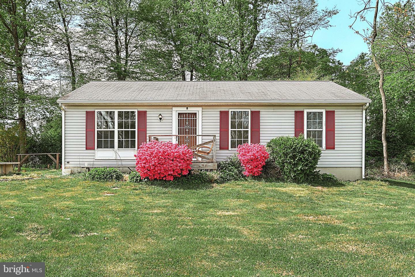 Property Photo:  16 Riverview Road  PA 17314 