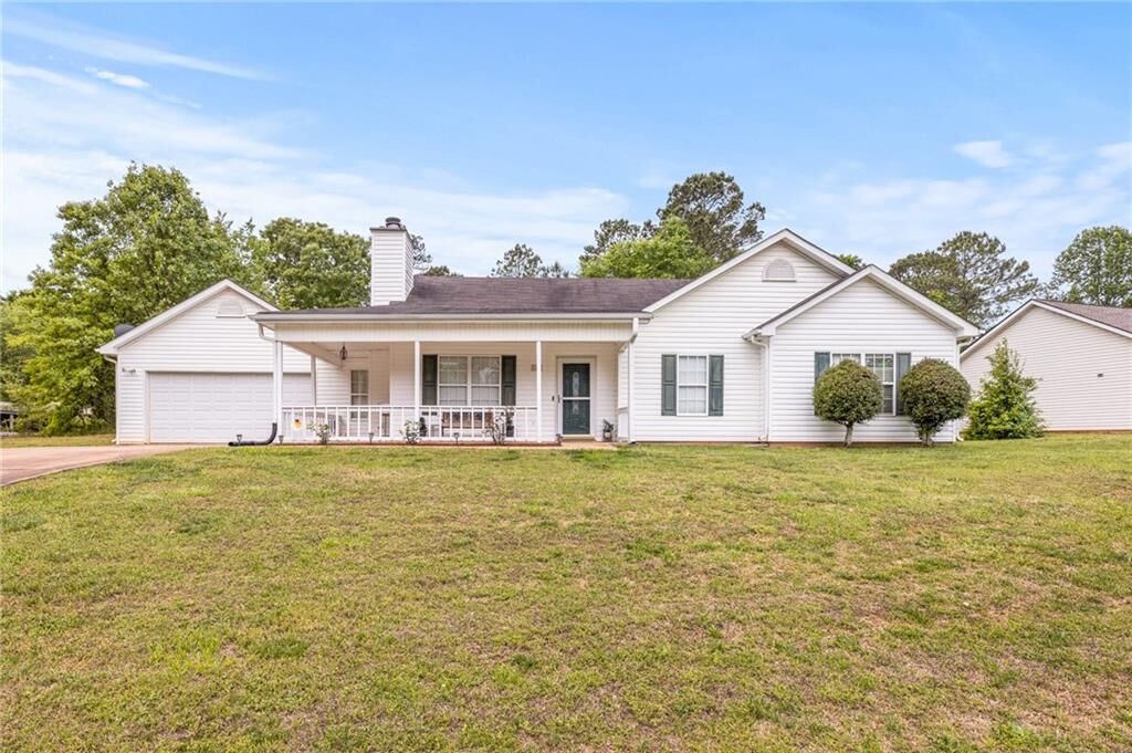 Property Photo:  420 Mountainview Drive  GA 30016 