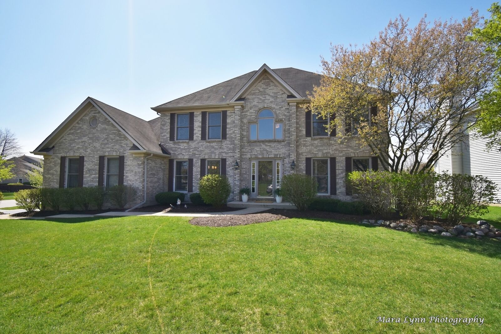 Property Photo:  2647 Kendridge Lane  IL 60502 