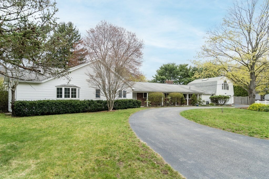 Property Photo:  15 Appletree Lane  MA 02420 