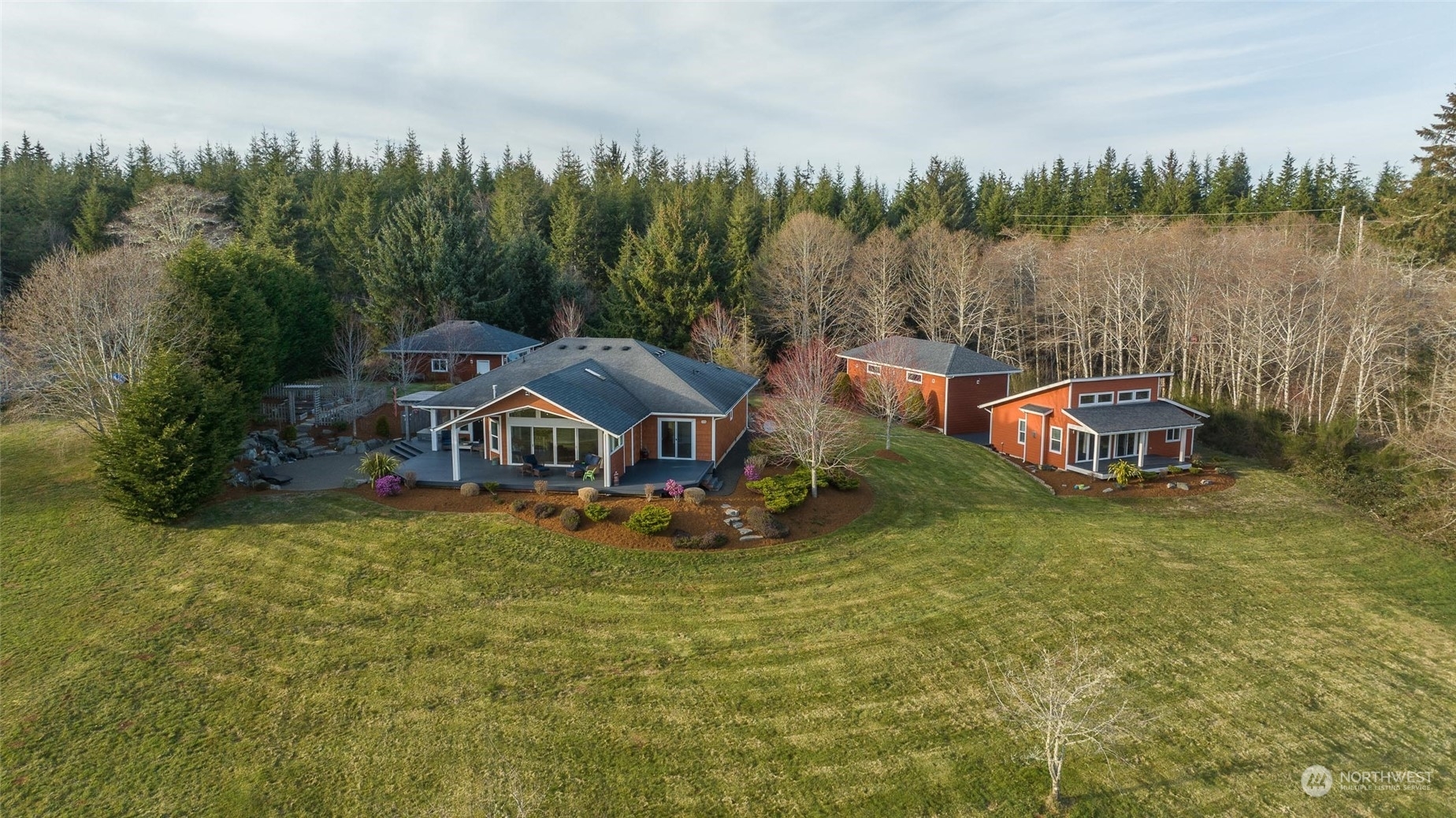 Property Photo:  7 Gray Gables Lane  WA 98550 