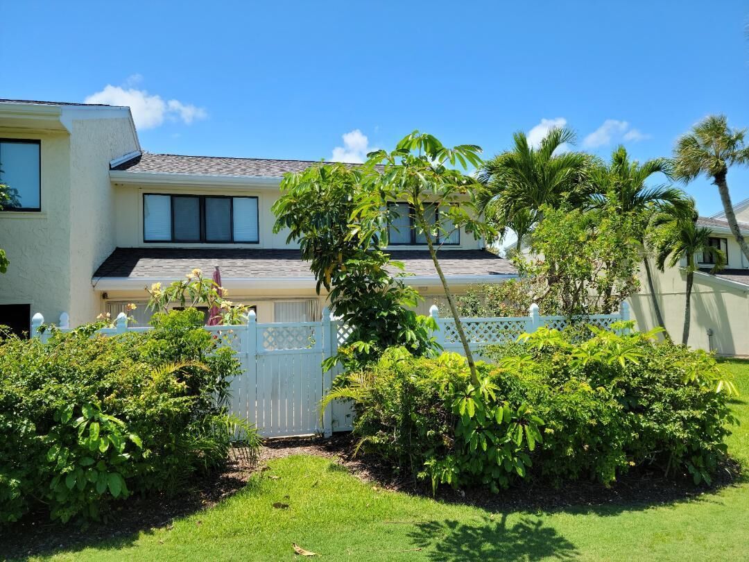 Property Photo: 2400 S Ocean Drive 1115 FL 34949