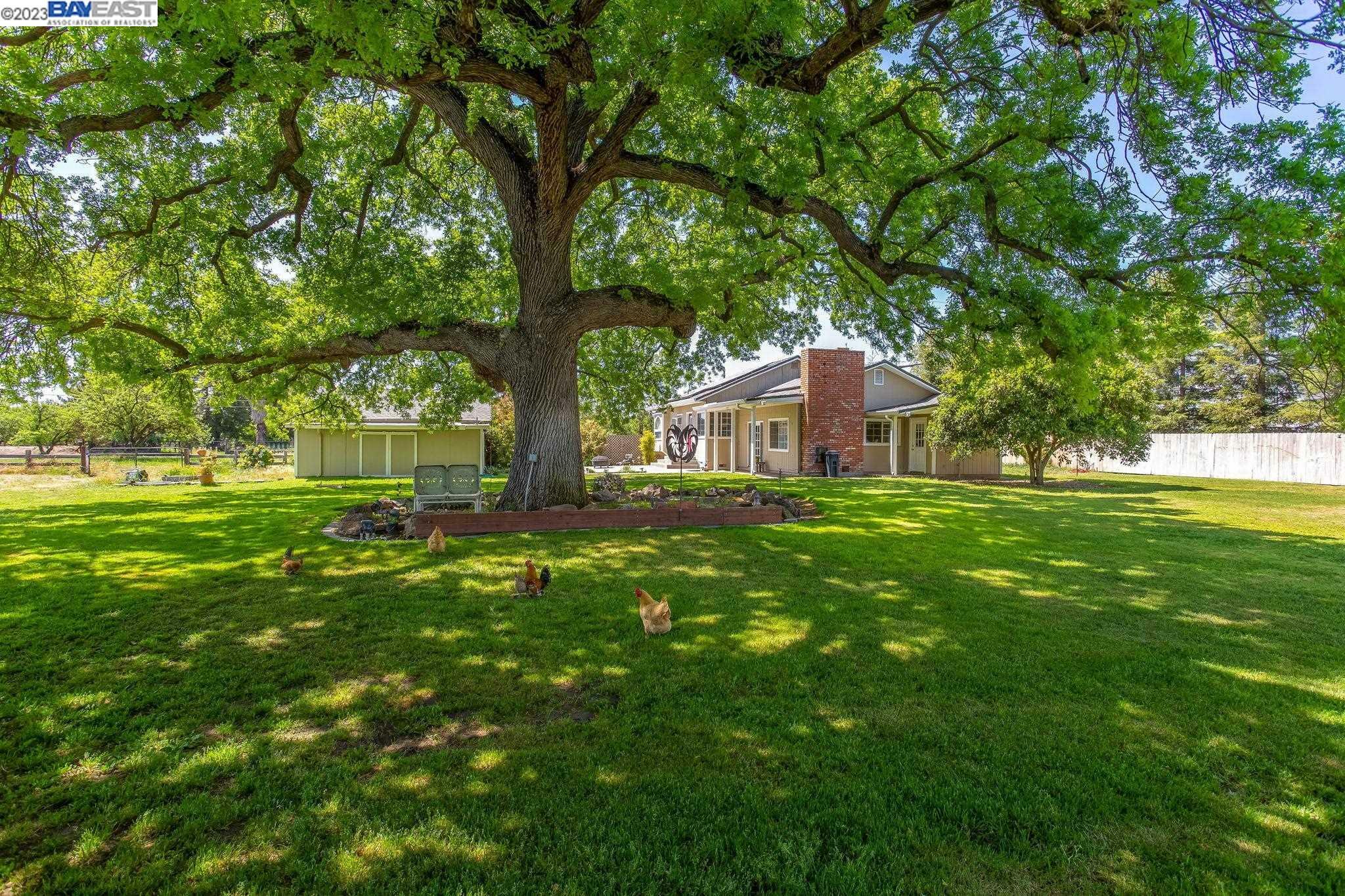Property Photo: 16822 S Austin Rd CA 95336