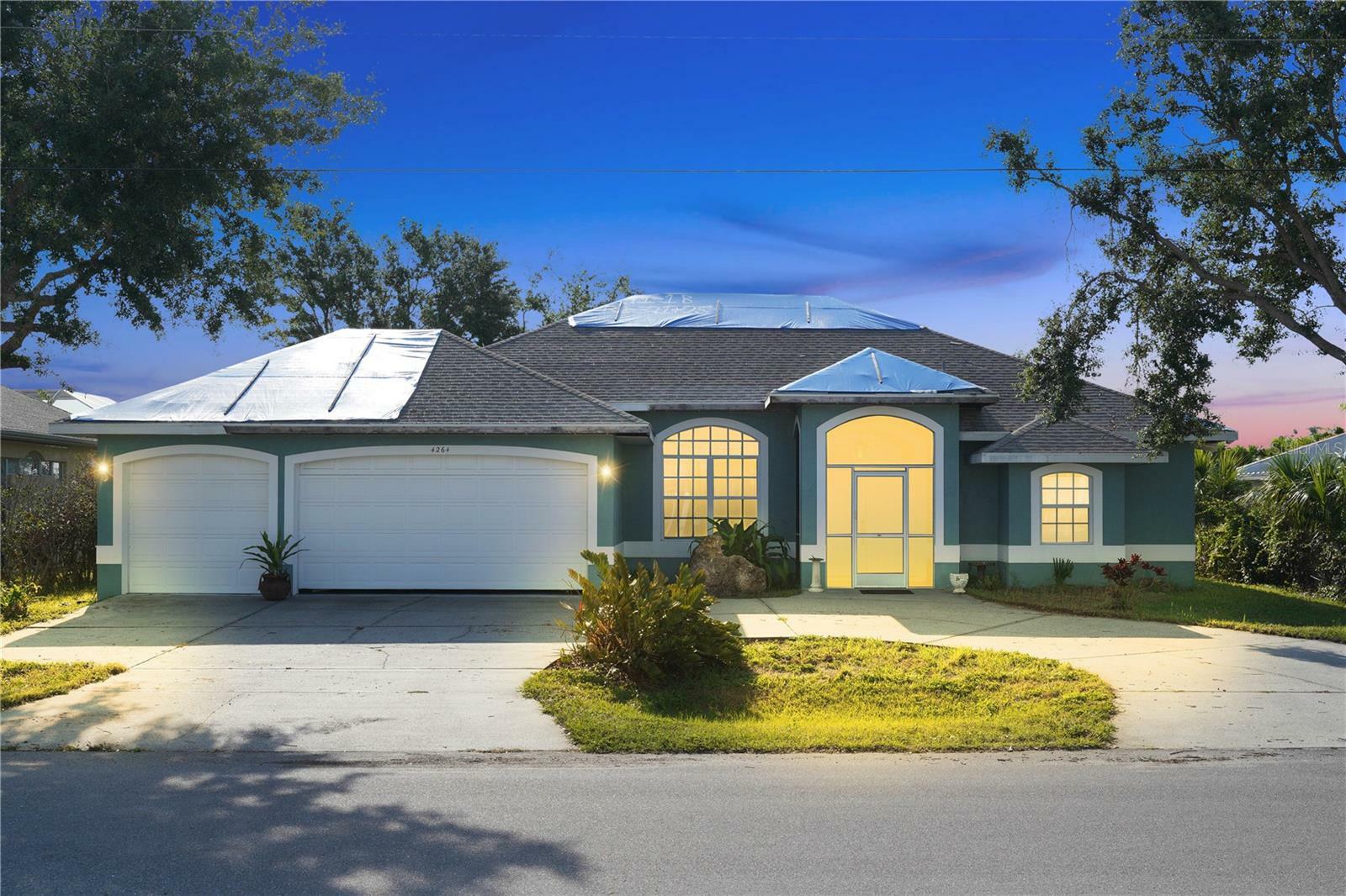 Property Photo:  4264 Beach View Court  FL 33948 