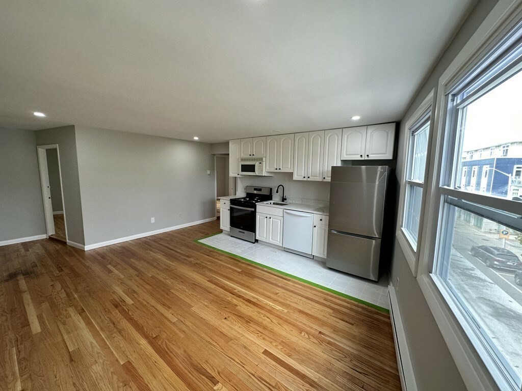 Property Photo:  83 Haven Street 6F  MA 01867 