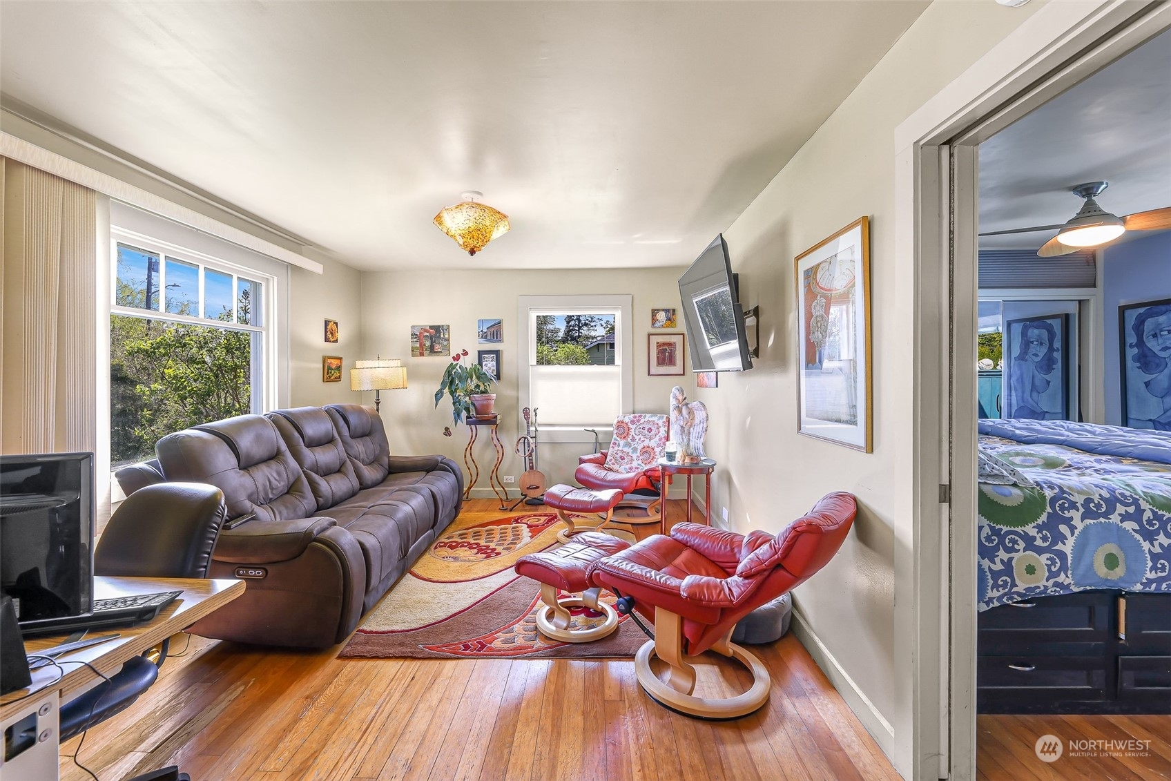 Property Photo: 3120 Cottonwood Avenue WA 98225